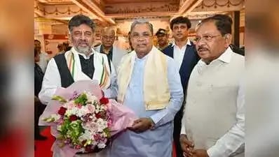 Siddaramaiah Backs D.K. Shivakumar Government After 100 Days, Urges Focus on Poll Promises Siddaramaiah Backs D.K. Shivakumar Government After 100 Days, Urges Focus on Poll Promises
