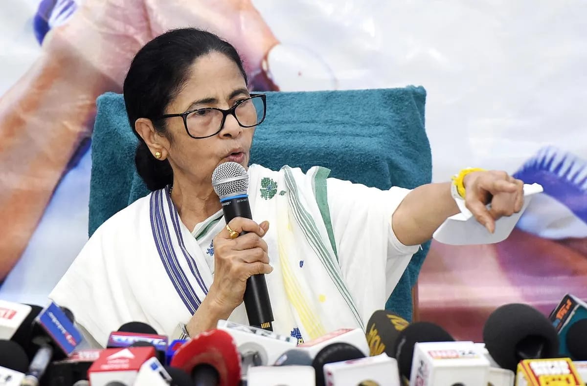 West Bengal Bypolls: Nandigram Contest Enters Fresh Phase as Mamata Backs Congress Candidate West Bengal Bypolls: Nandigram Contest Enters Fresh Phase as Mamata Backs Congress Candidate