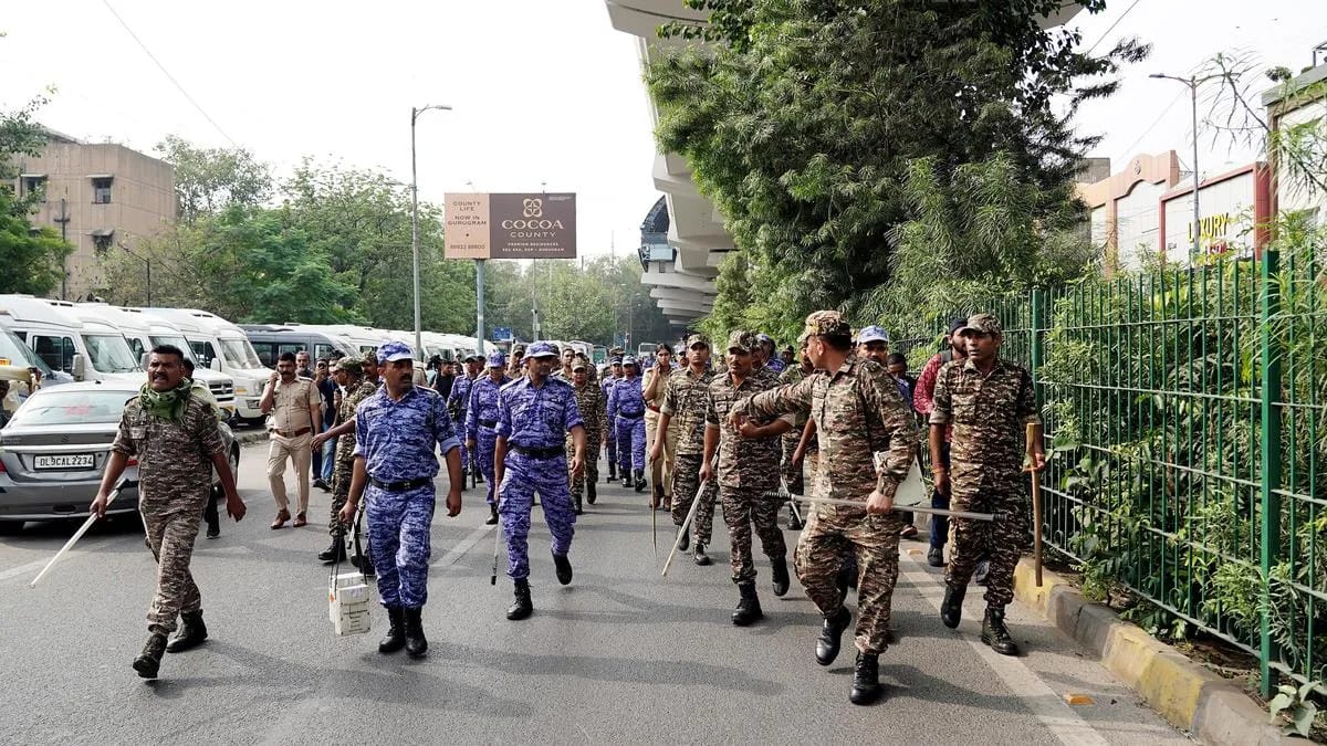 Anti-CEC Protests: Opposition Plans Supreme Court March as Delhi Tightens Security Anti-CEC Protests: Opposition Plans Supreme Court March as Delhi Tightens Security