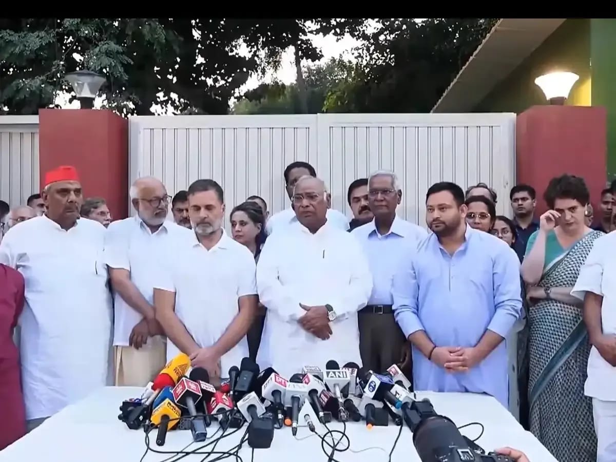 Rahul Gandhi Says INDIA Bloc Will Continue Fight to Restore Democracy Amid SIR Row Rahul Gandhi Says INDIA Bloc Will Continue Fight to Restore Democracy Amid SIR Row