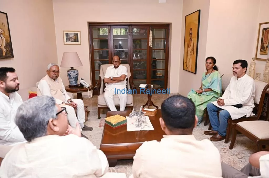 udham-and-nitish-kumar-meet1-jpg Today Nitish & Tejashavi Today Meet Uddhav Thackeray & NCP President in Mumbai