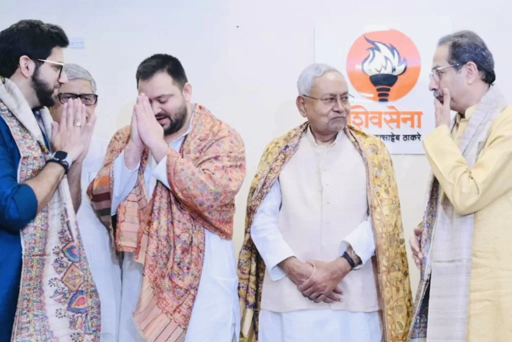 udham-and-nitish-kumar-meet3-1024x684 Today Nitish & Tejashavi Today Meet Uddhav Thackeray & NCP President in Mumbai