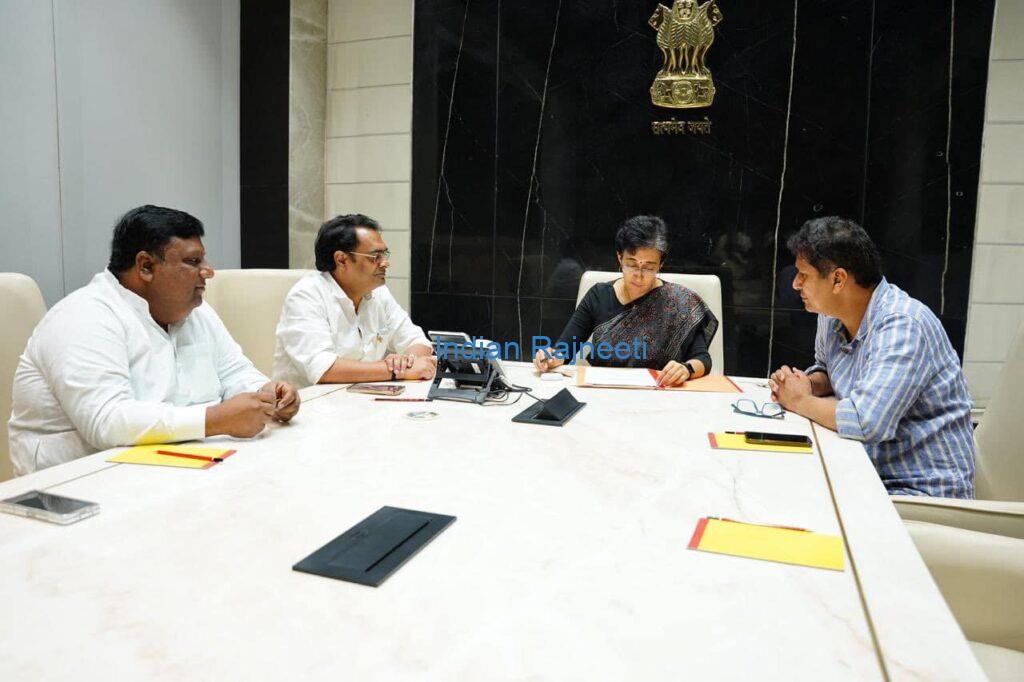 Atishi-Marlena-2-1024x682 AAP leaders detained from protesting outside LG's residence