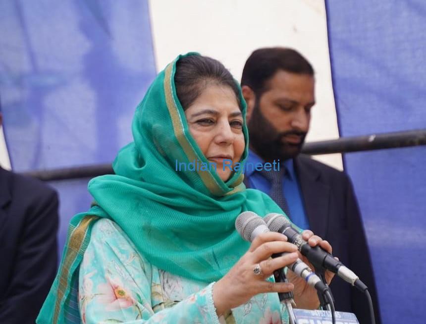 Mehbooba-Mufti PDP's Mehbooba Mufti asks Central to refrain from interfering in J-K
