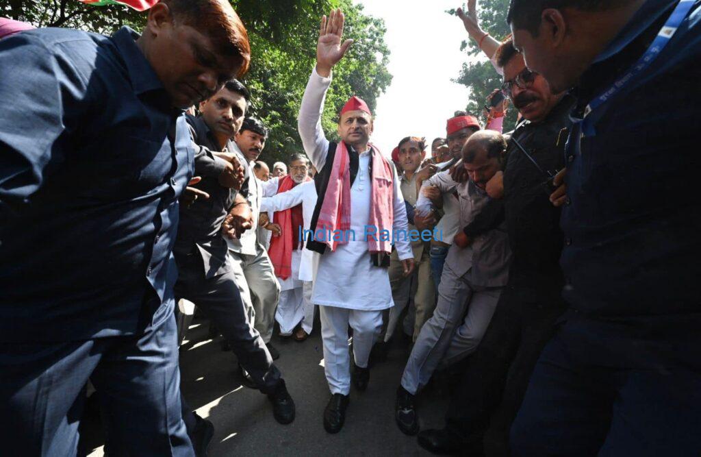 SP-1-1024x667 Akhilesh Yadav says 'Nitish Kumar should withdraw NDA support'